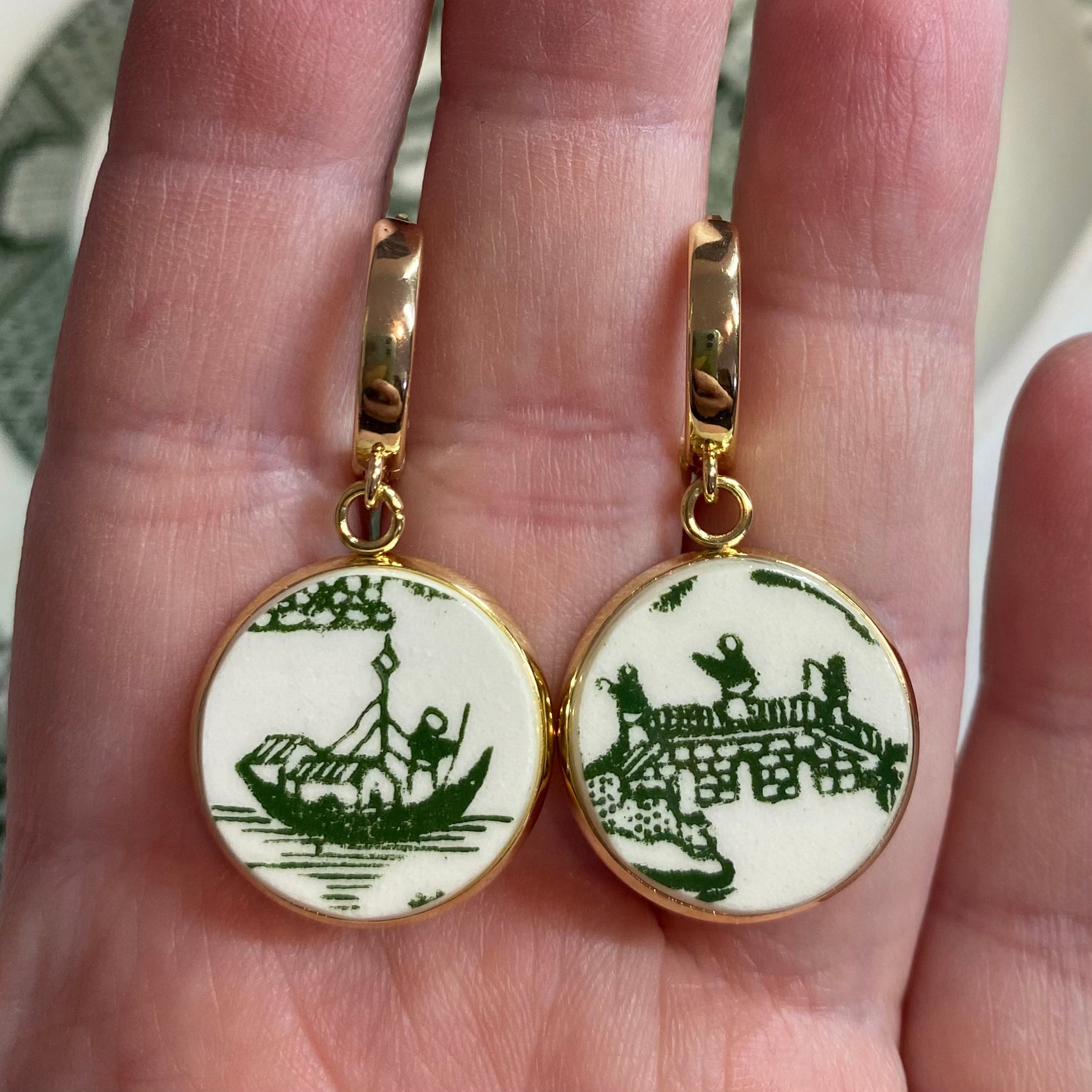 *Green Willow Ware by Royal China Huggies Leverback Dangly Earrings YM