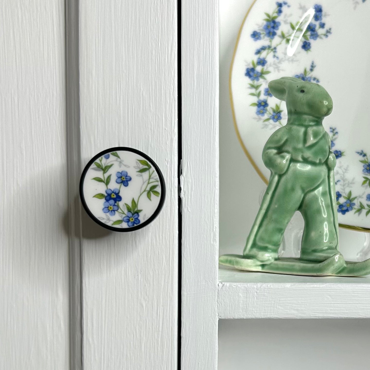 1950’s Queen Anne ‘Sonata’ Door Knob B