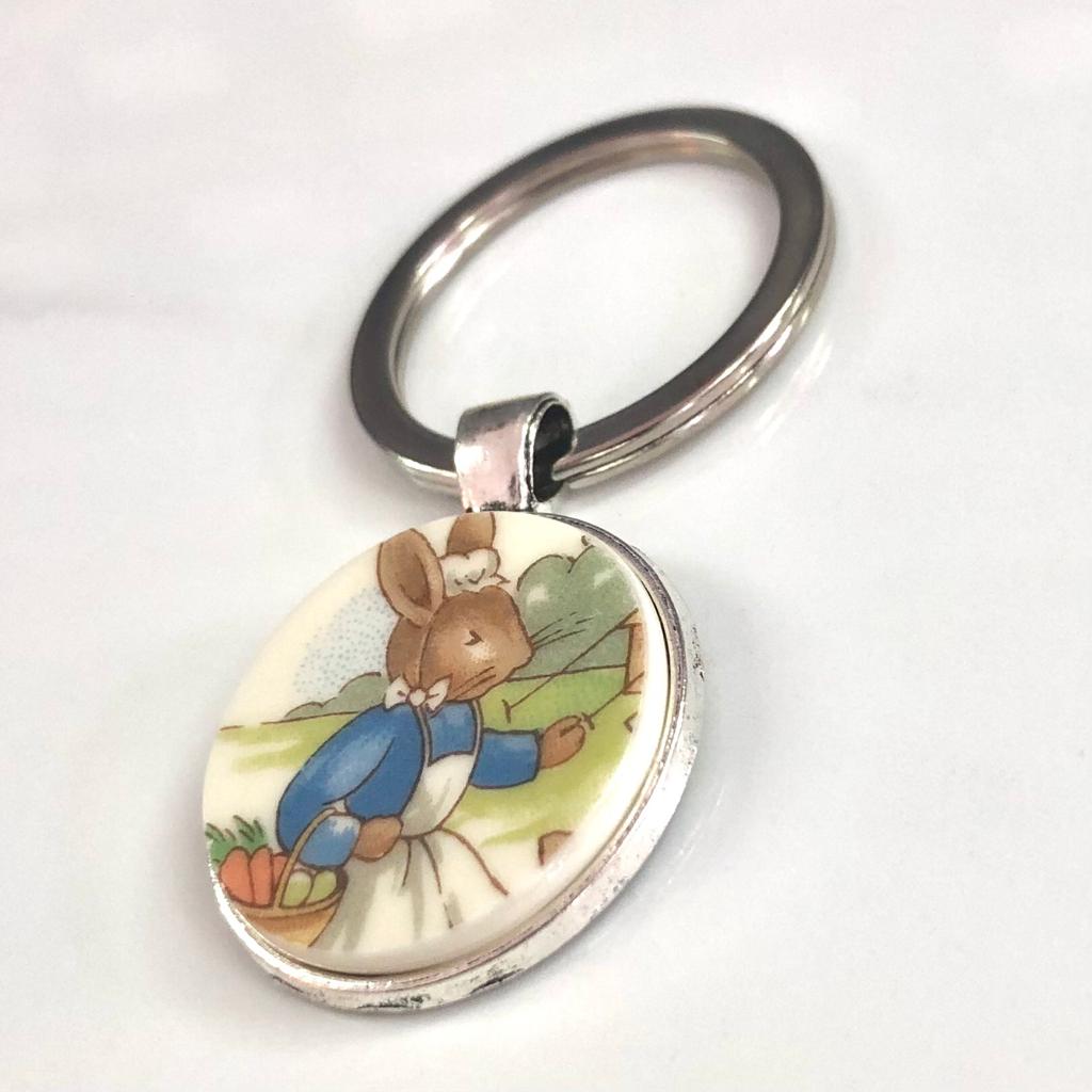 *Bunnykins by Royal Doulton Keyring Silver M