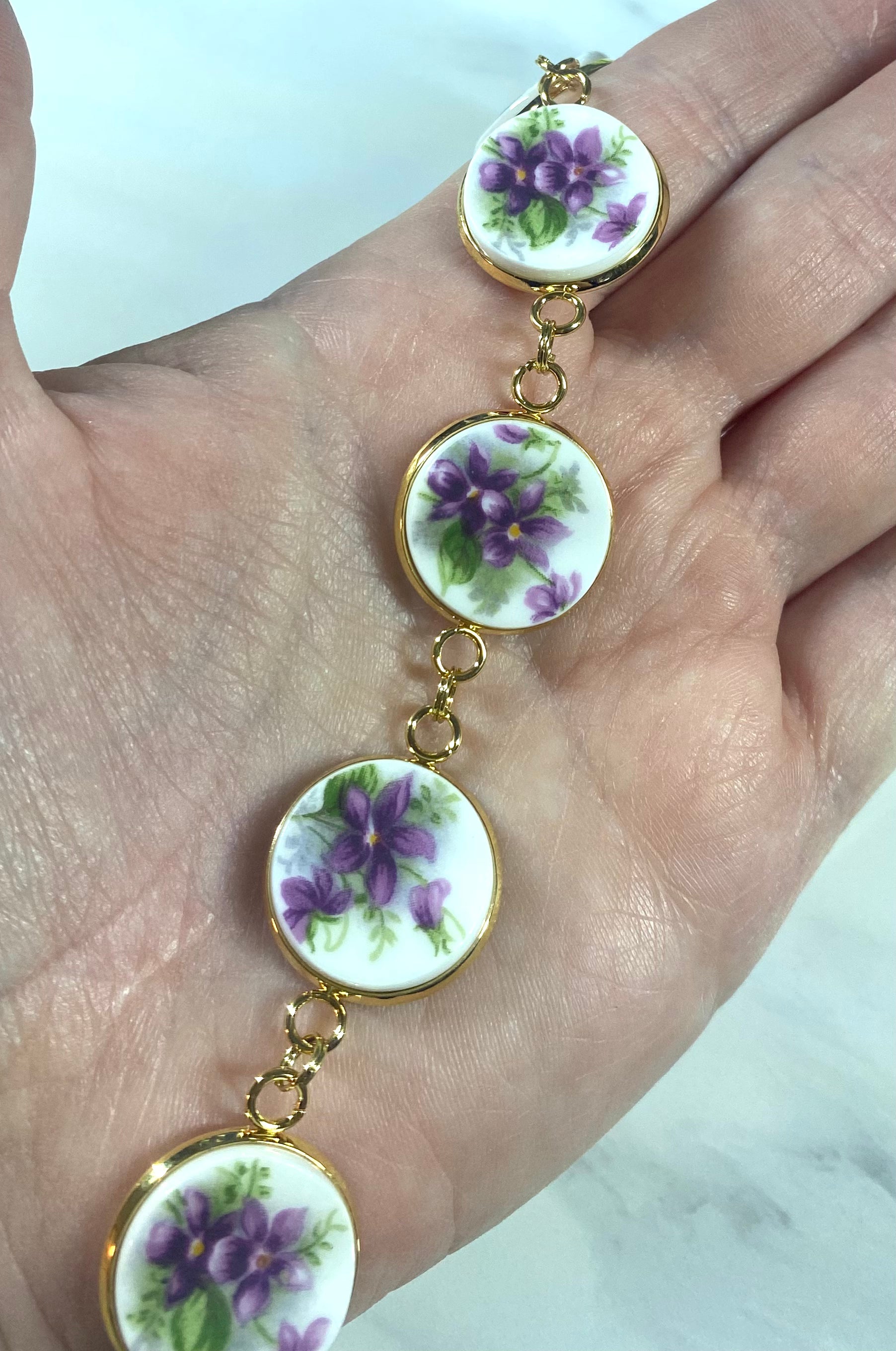 1966 Royal Albert ‘Sweet Violets’ Multi Bracelet YG