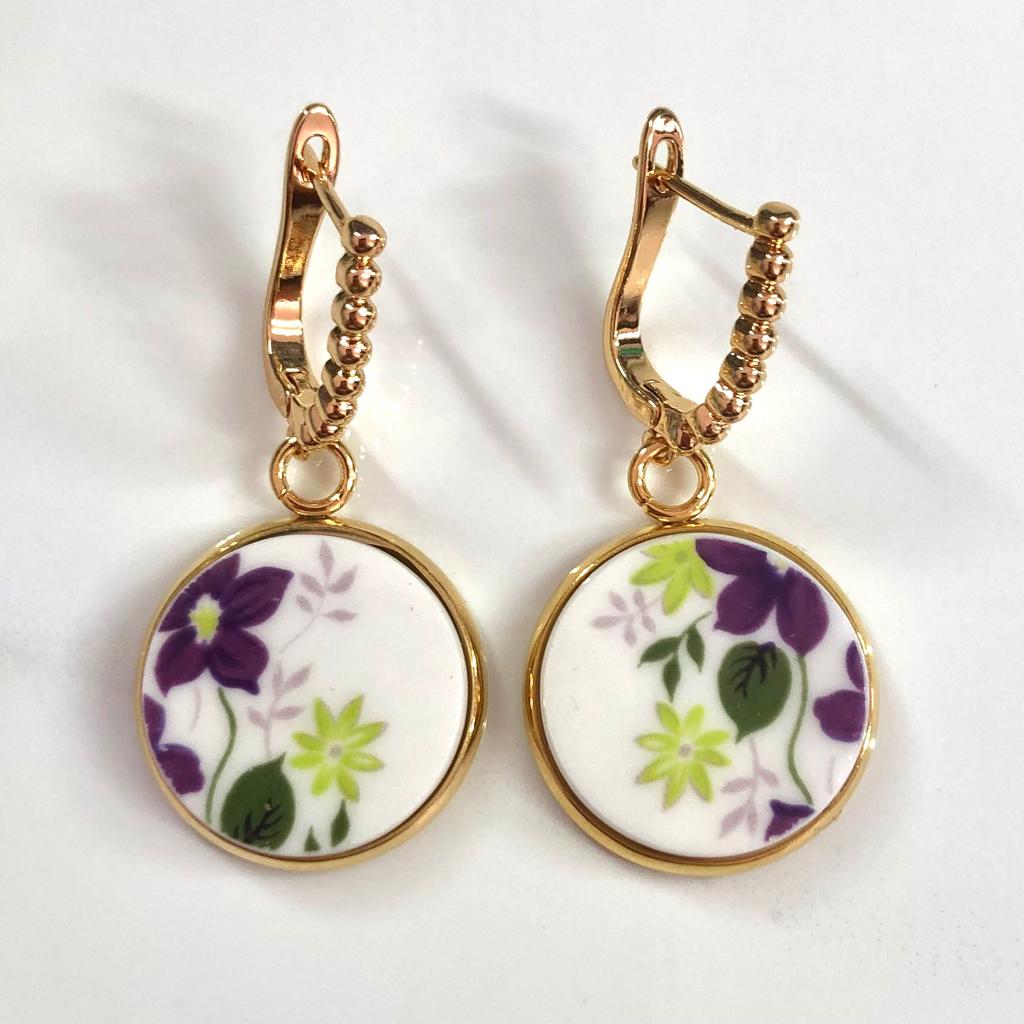 *1950’s Queen Anne Dangly Earrings Leverback YM